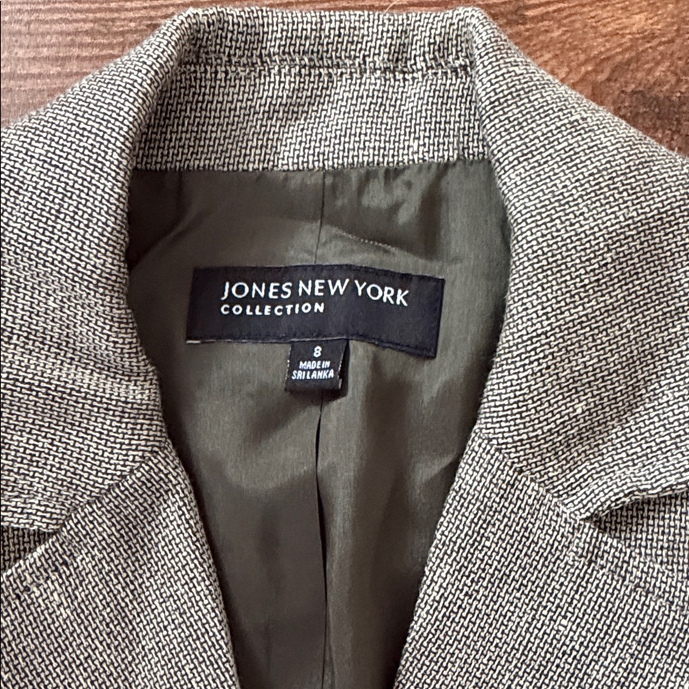 Jones New York Textured Olive/Gray Blazer - Picture 2 of 9